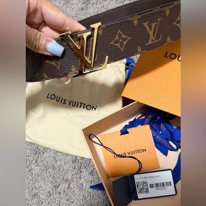 Louis Vuitton reversible belt 40mm